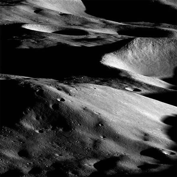 “奥德修斯”着陆器将降落在月球南极附近的 Malapert A 陨石坑｜图片来源：NASA